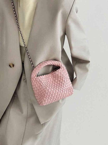 Petit sac à main tressé aspect doux