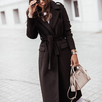 Élégant long manteau pour femme - col à revers et ceinture à la taille