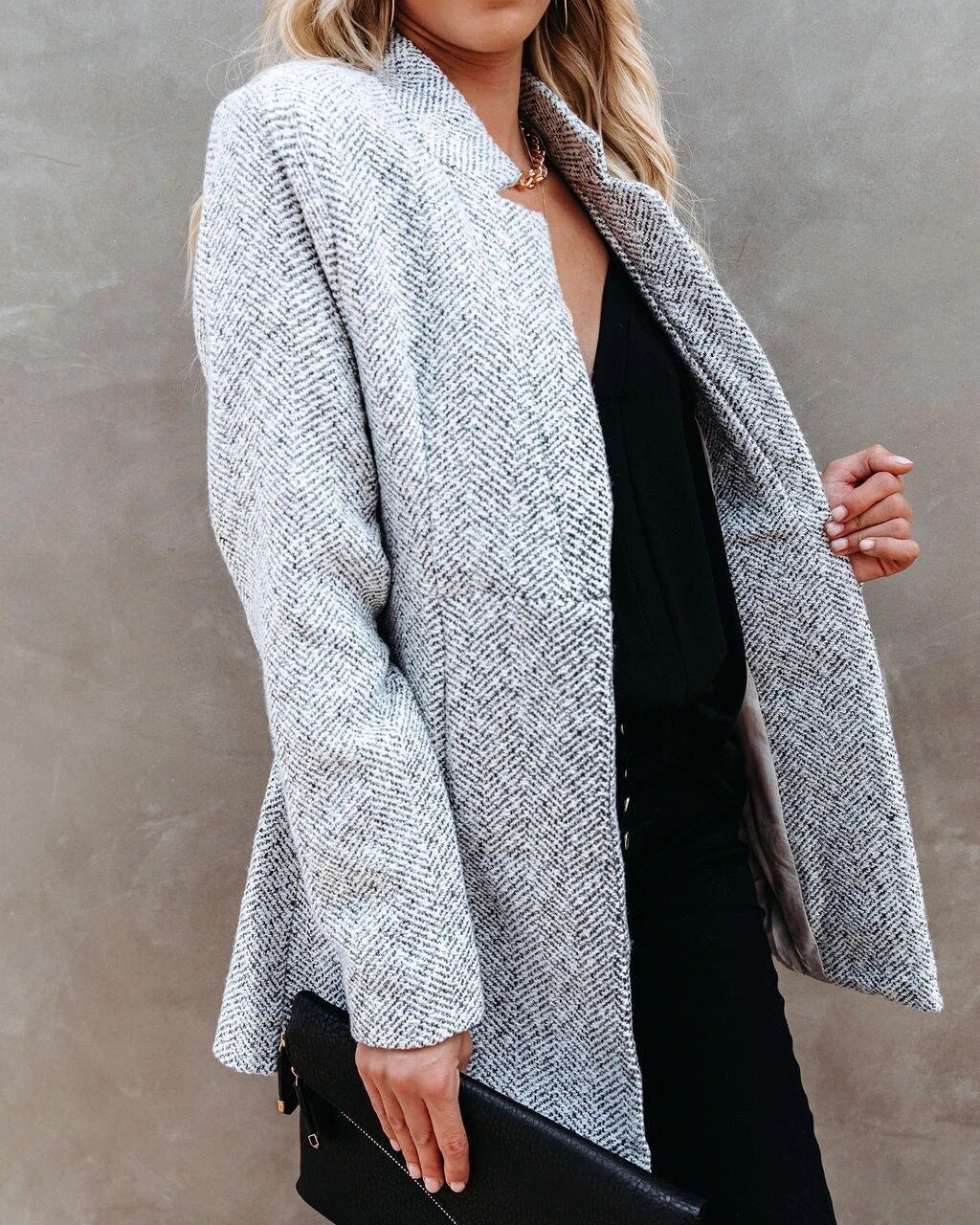 Stilvolle Damenjacke Tweed Optik - IdealeKleiden