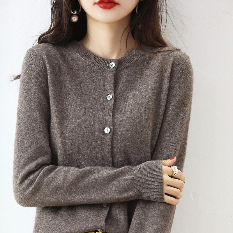 Cardigan Femme Moderne Élégant