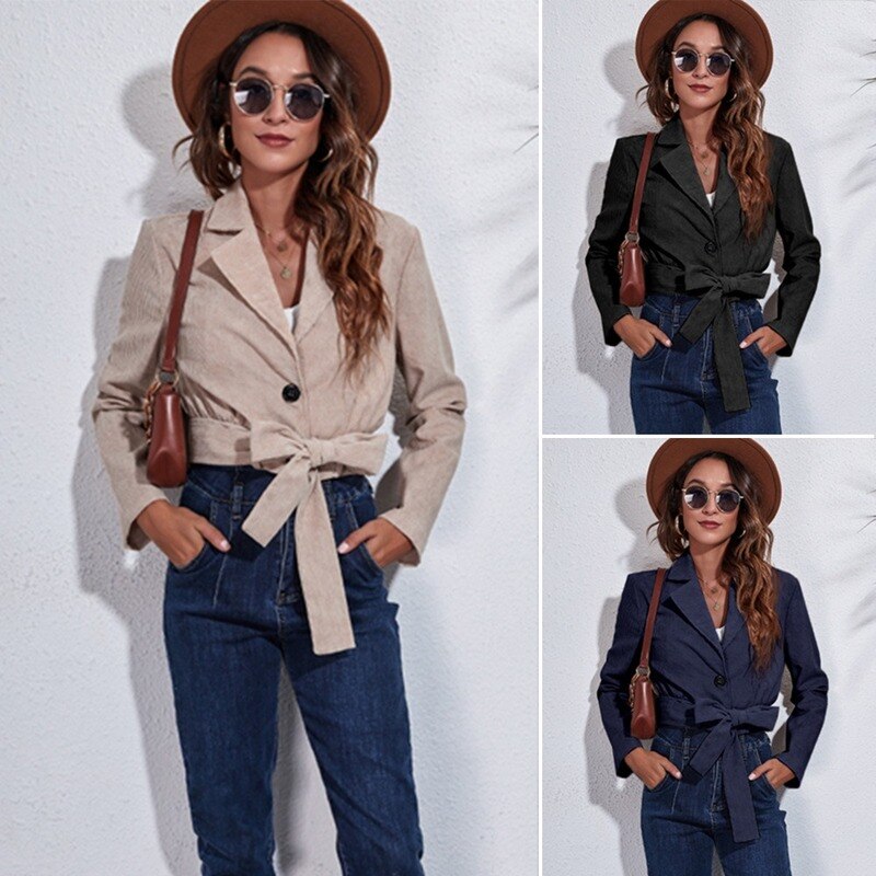 Stylische Damenjacke Crop-Style Trendy - IdealeKleiden