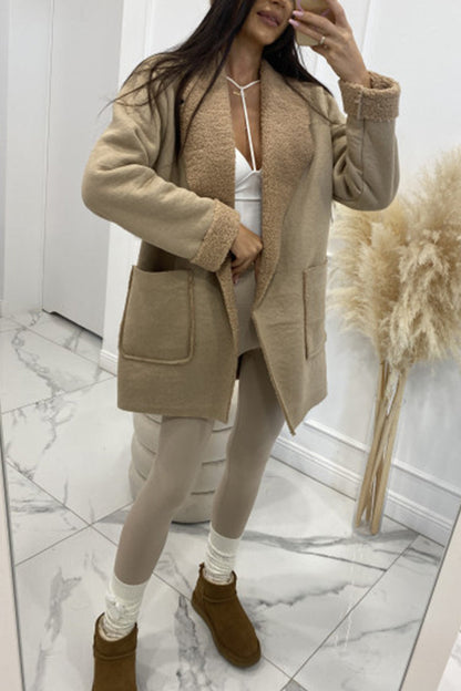 Veste courte Sherpa moderne pour femme