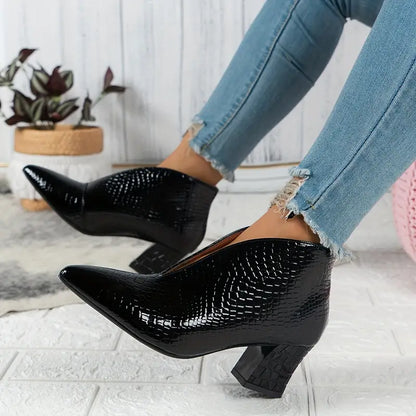 Glänzende Stiefeletten Croco Muster Elegant - IdealeKleiden