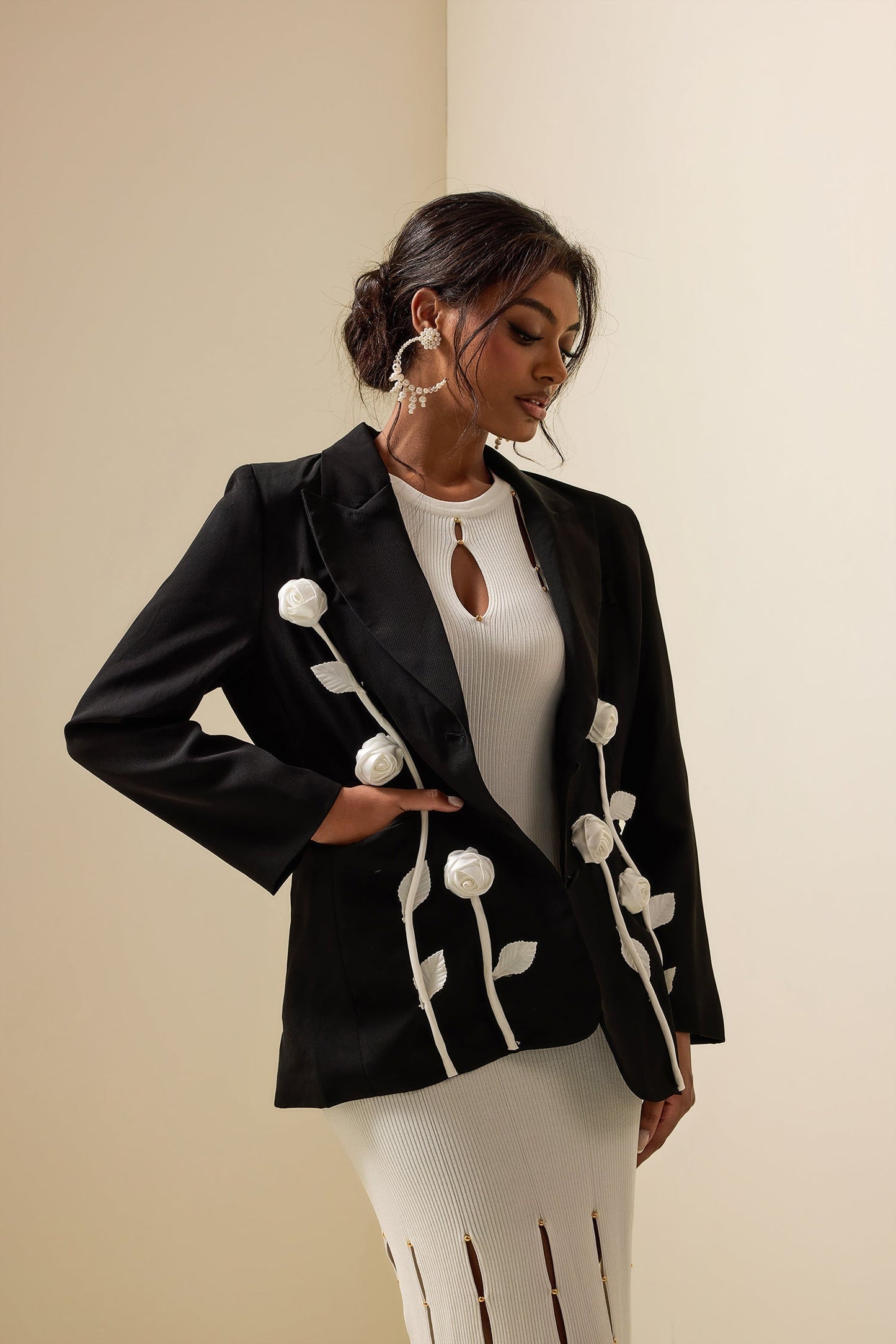 Élégante veste pour femme, motif floral, manches longues
