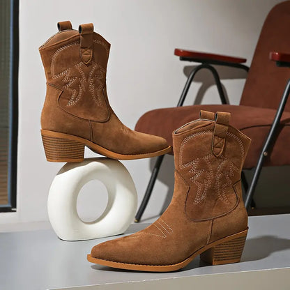 Bottes western femme brodées élégantes