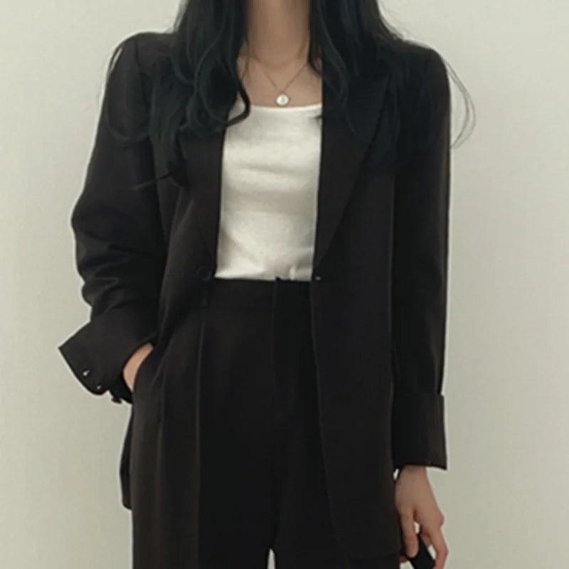 Ensemble tailleur-pantalon femme, blazer long élégant et moderne
