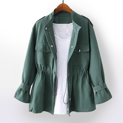 Trench-coat femme moderne d'automne