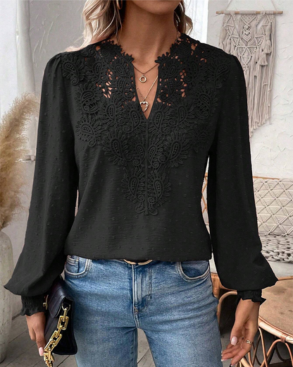 Robe élégante col V dentelle design