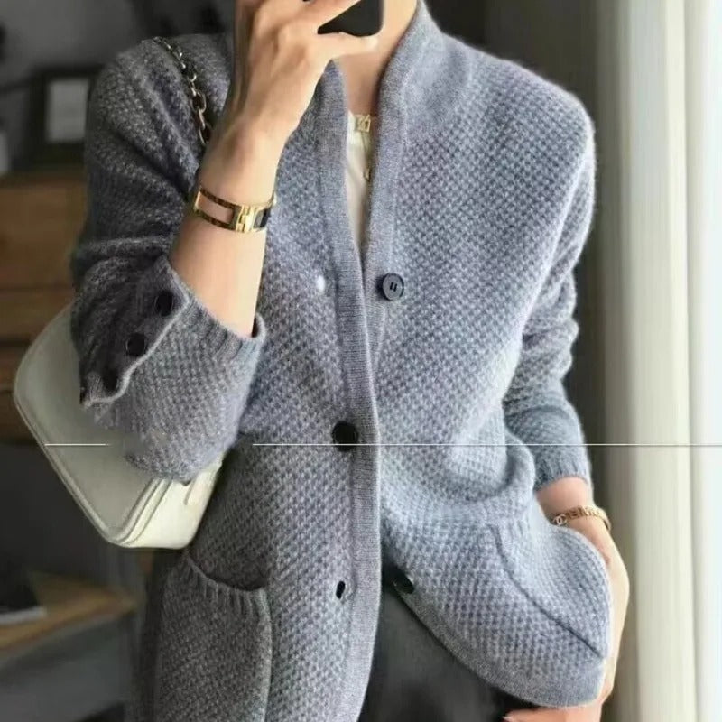Gilet tricoté pour femme Motif Boutonnage Col montant Avec poches