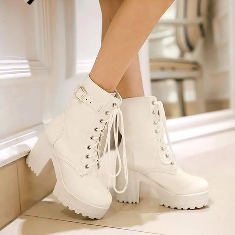Bottines lacées stylées Design original Métallisé
