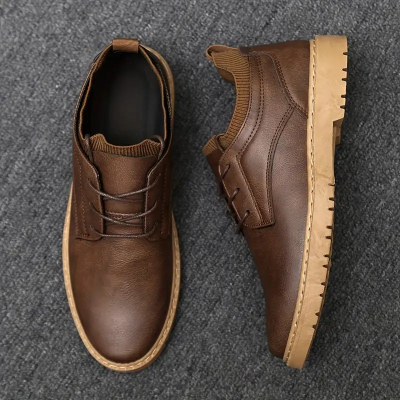 Chaussures en cuir à lacets pour hommes au quotidien