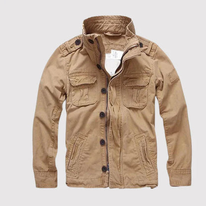 Veste outdoor pratique avec de nombreuses poches