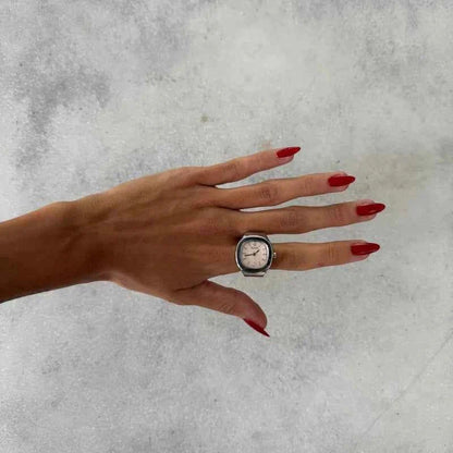 Montre-bracelet élégante pour femme