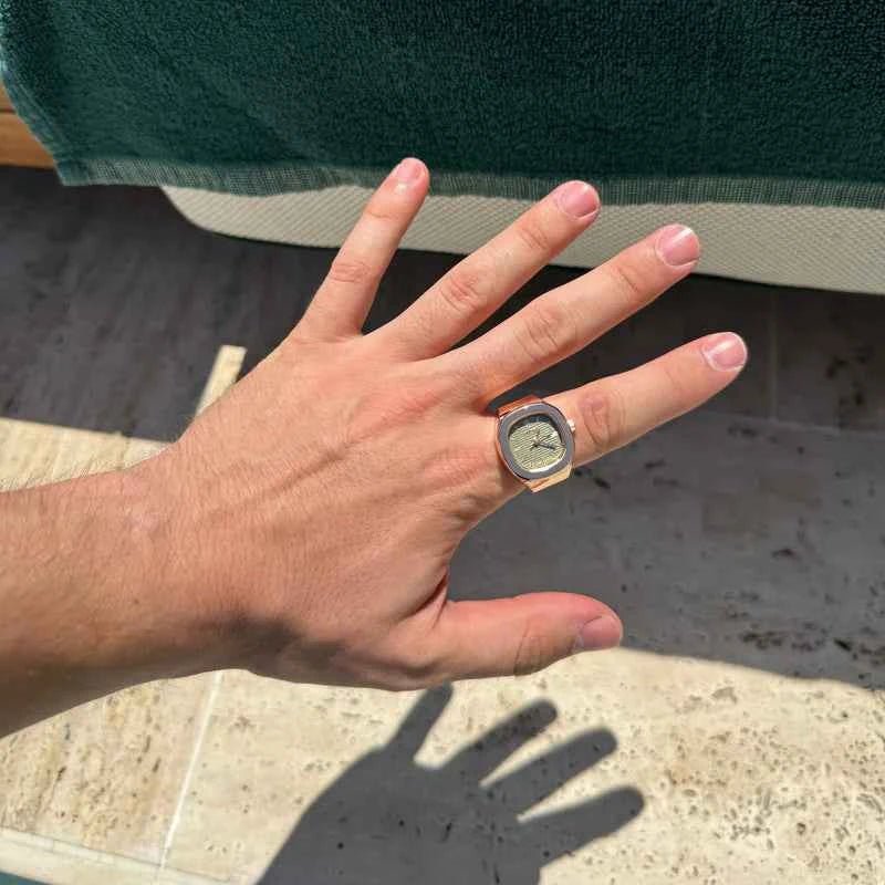 Montre-bracelet élégante pour femme