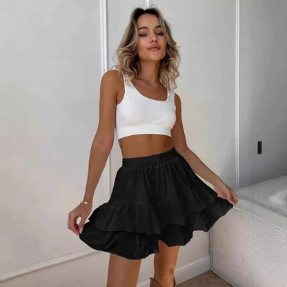 Mini-jupe tendance avec ceinture élastique et coupe étagée