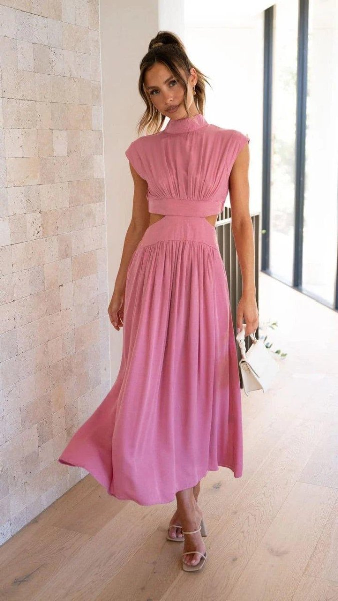 Élégante robe midi avec découpes et col montant