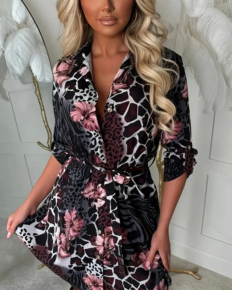 Robe léopard à imprimé floral élégant