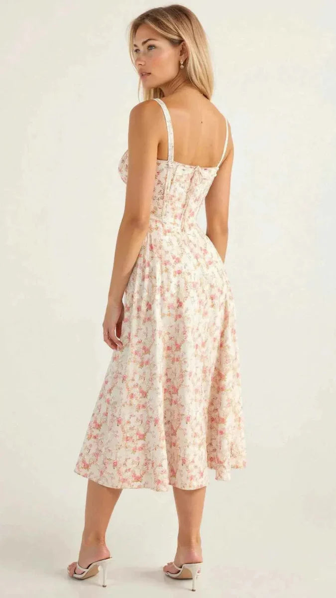 Robe féminine romantique à imprimé floral chic