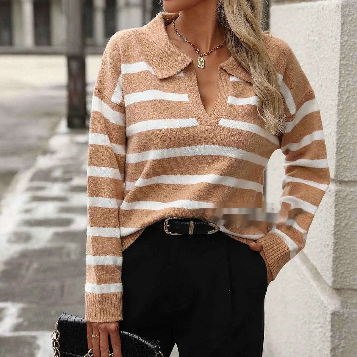 Pull rayé mode pour femme Col en V