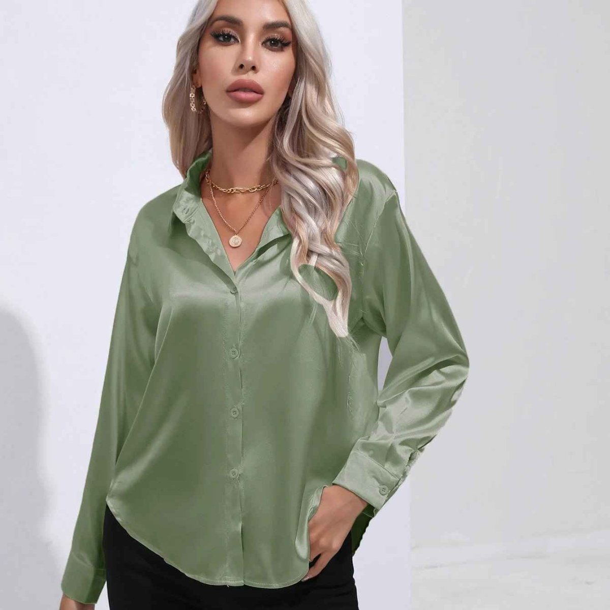 Élégante blouse en satin à effet brillant pour femme