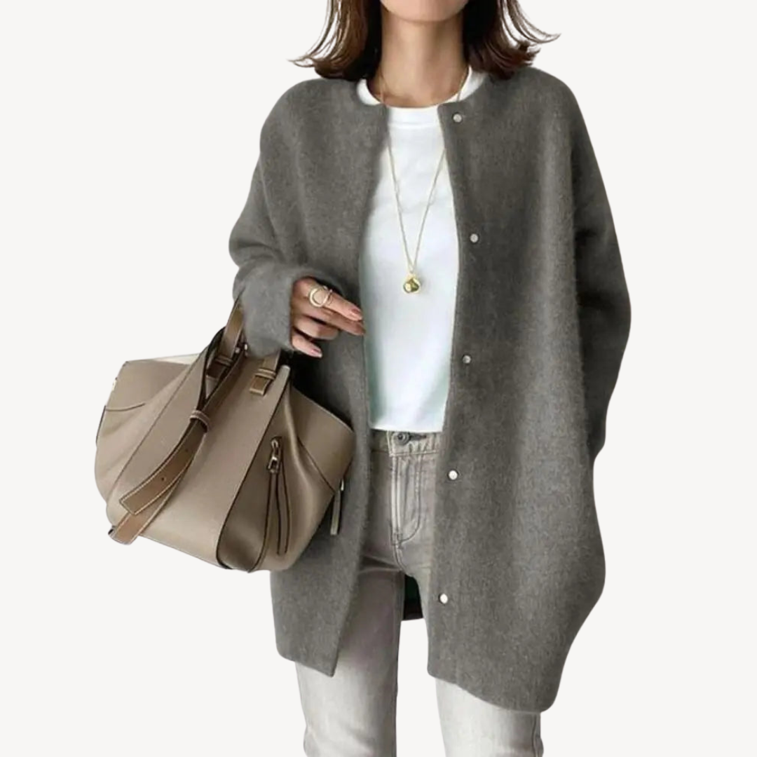 Cardigan élégant pour femme en laine avec boutons