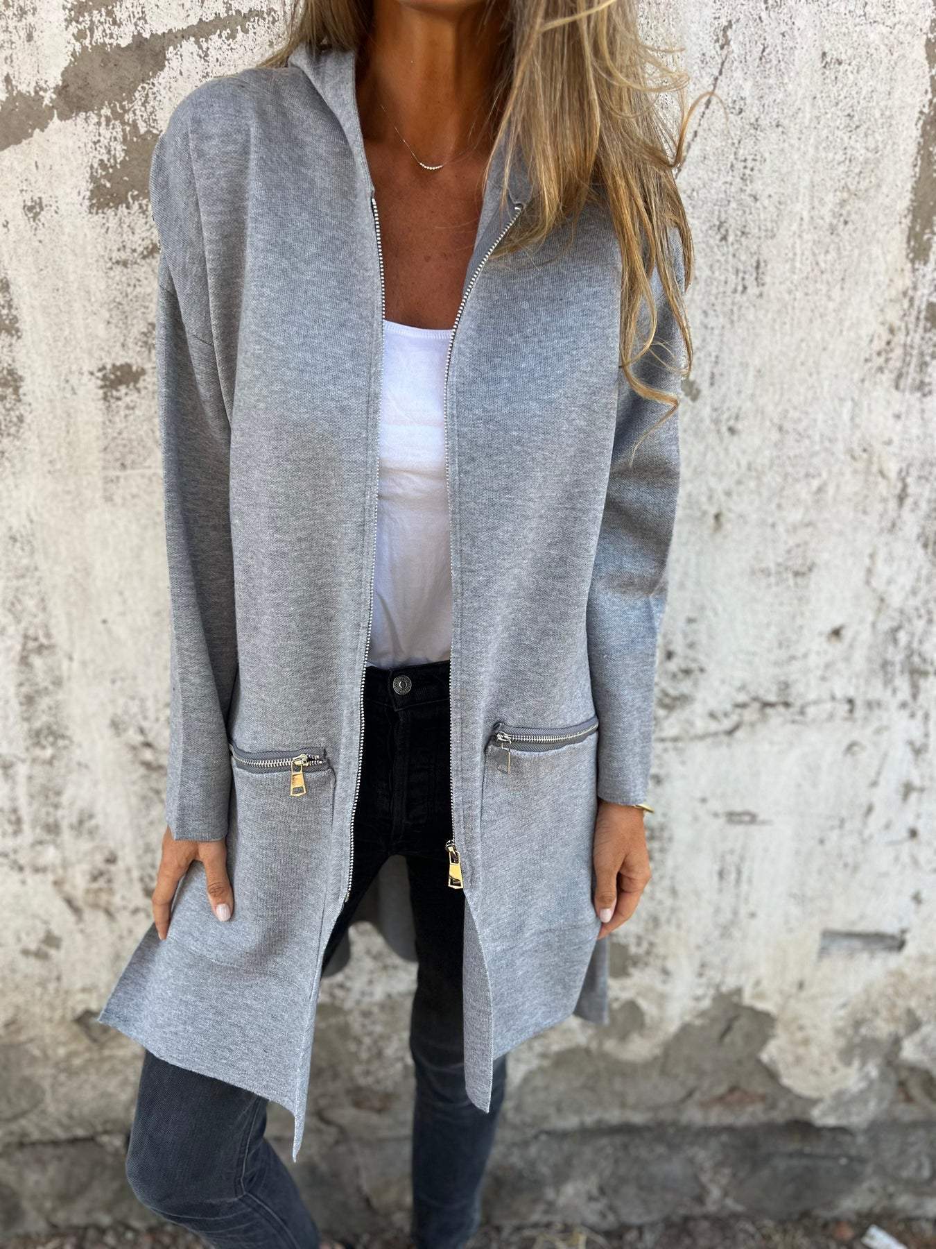 Veste femme moderne à capuche