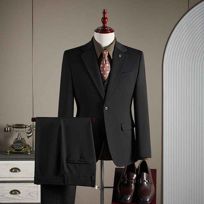 Costume d'affaires élégant pour hommes