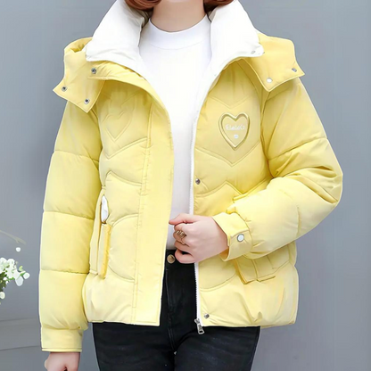 Manteau d'hiver élégant pour femme avec capuche