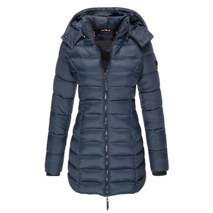 Doudoune femme coupe slim à capuche, chaleur et style