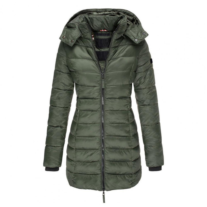 Doudoune femme coupe slim à capuche, chaleur et style