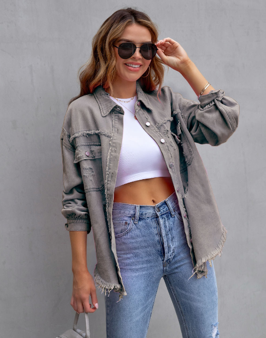Veste en jean déchirée style oversize