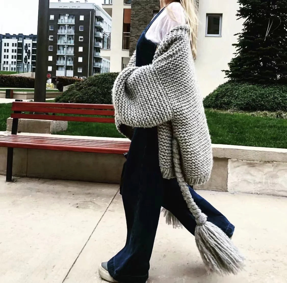 Große Strickjacke Übergröße Langarm mit Taillengürtel - IdealeKleiden