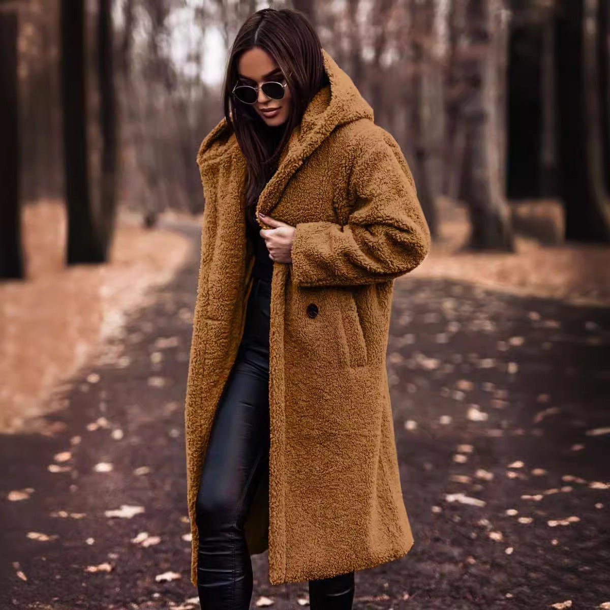 Manteau d'hiver oversize en laine avec capuche