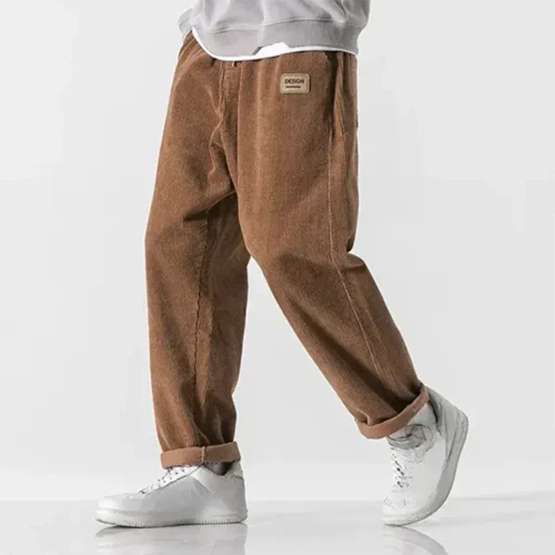 Pantalon en velours côtelé grande taille coupe décontractée