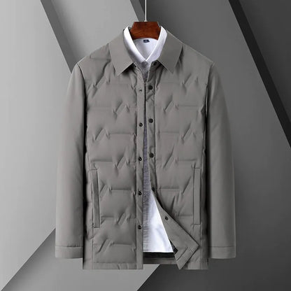 Doudoune slim fit moderne, fermeture boutonnée, matelassée