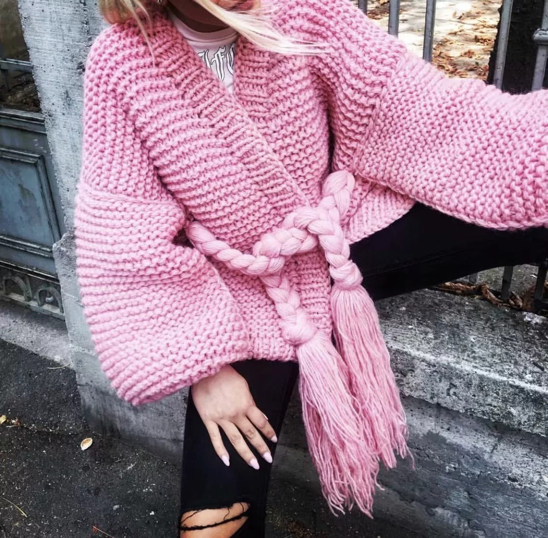 Grand cardigan grande taille manches longues avec ceinture à la taille
