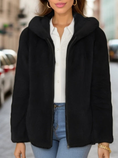 Veste teddy douce pour femme avec capuche et fermeture éclair
