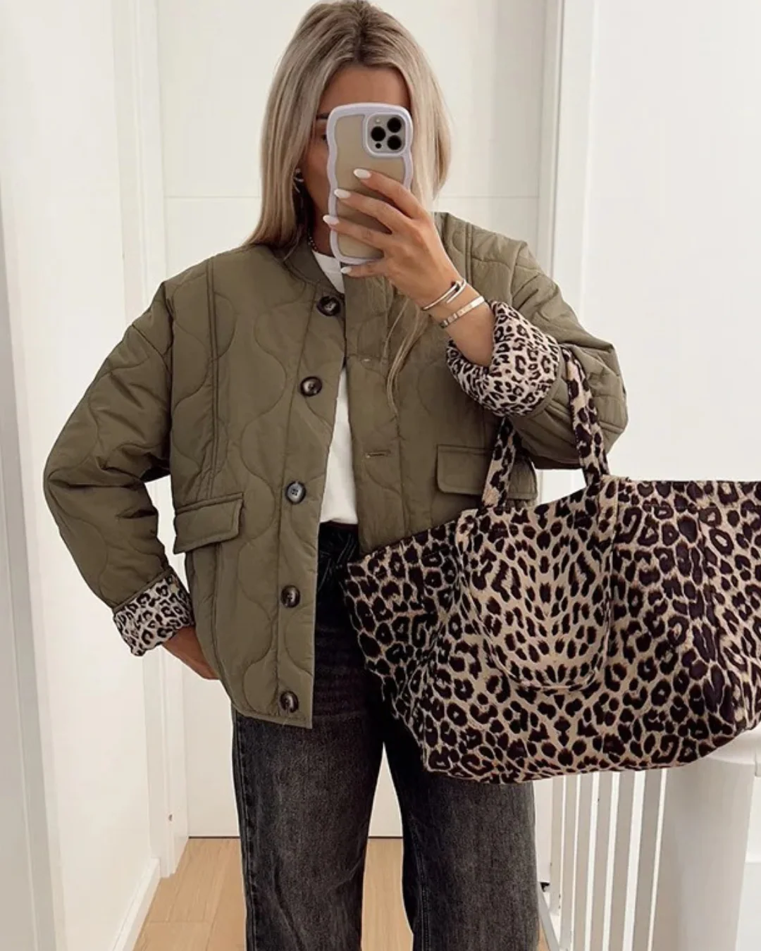 Veste léopard élégante pour femme