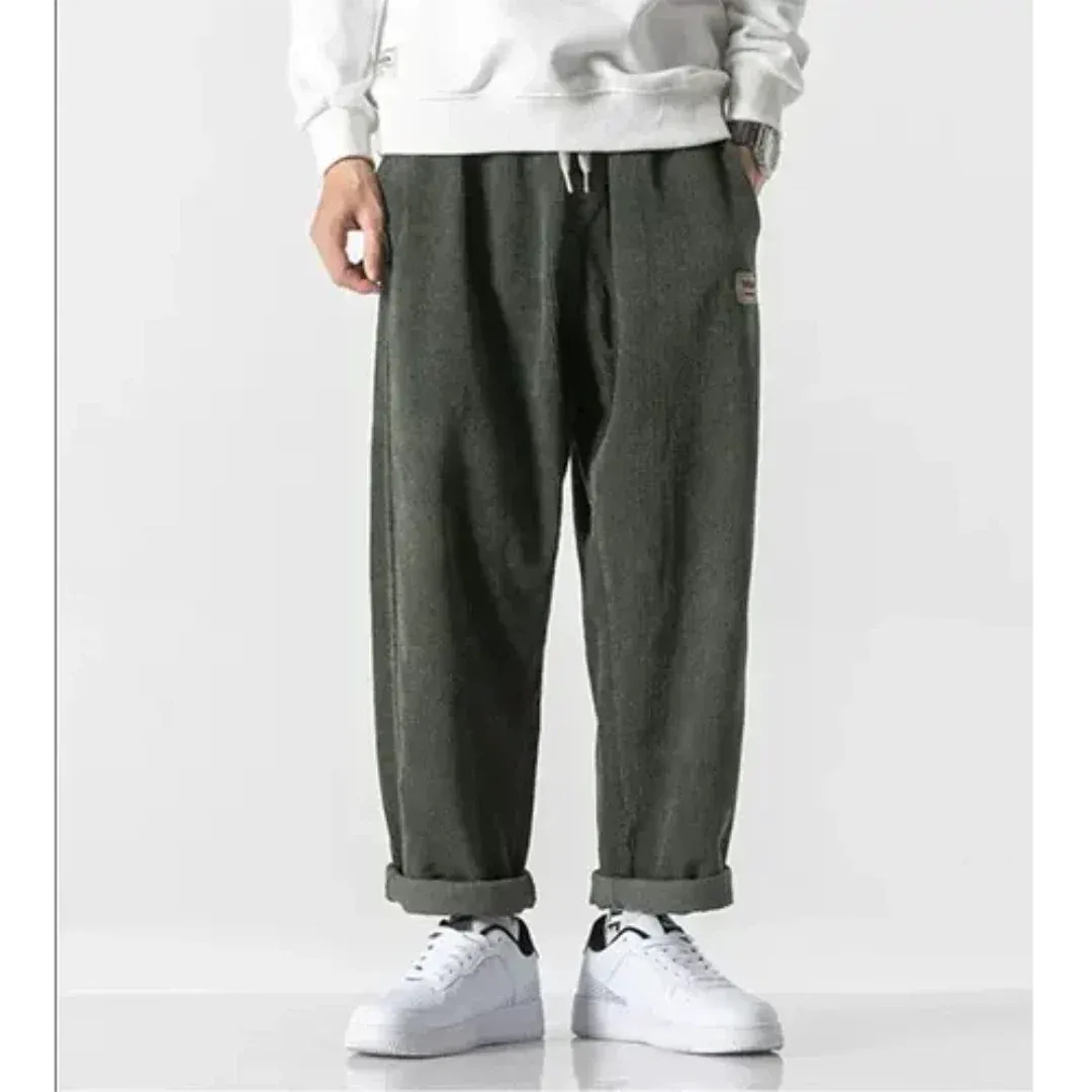 Pantalon en velours côtelé grande taille coupe décontractée