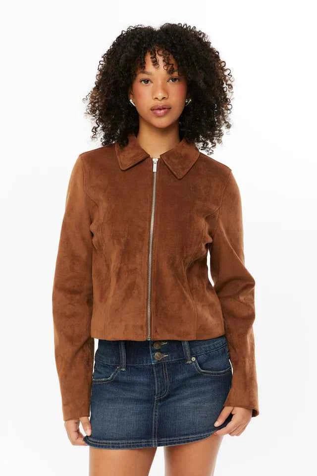 Kurze Damenlederjacke Modern - IdealeKleiden