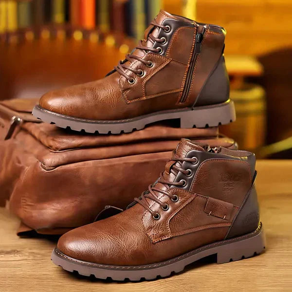 Bottes montantes homme robustes