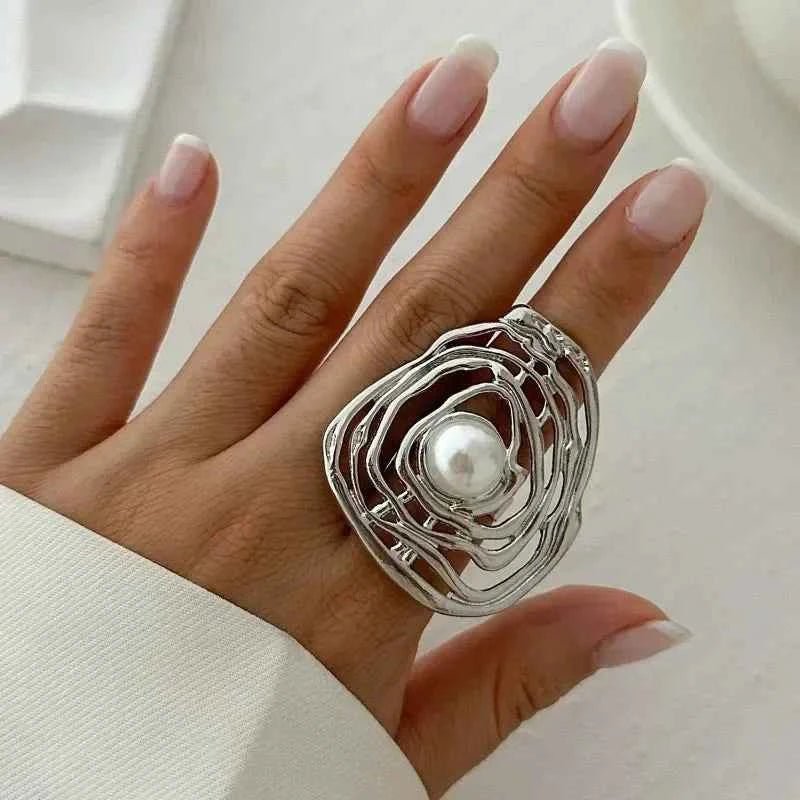 Bague femme élégante motif vagues bijou perle