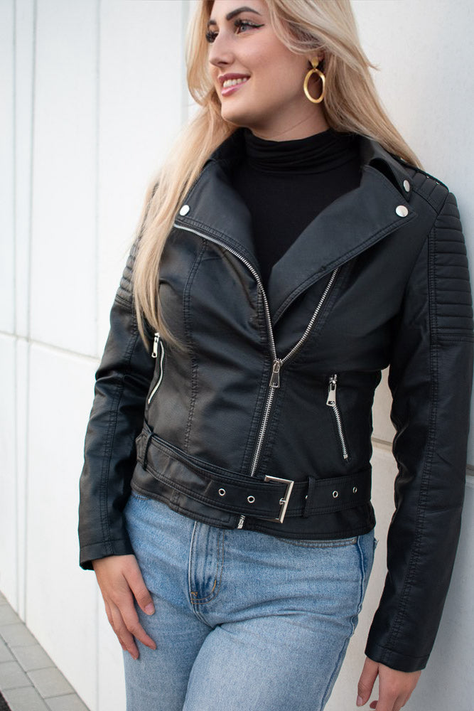 Blouson en cuir élégant pour femme style motard