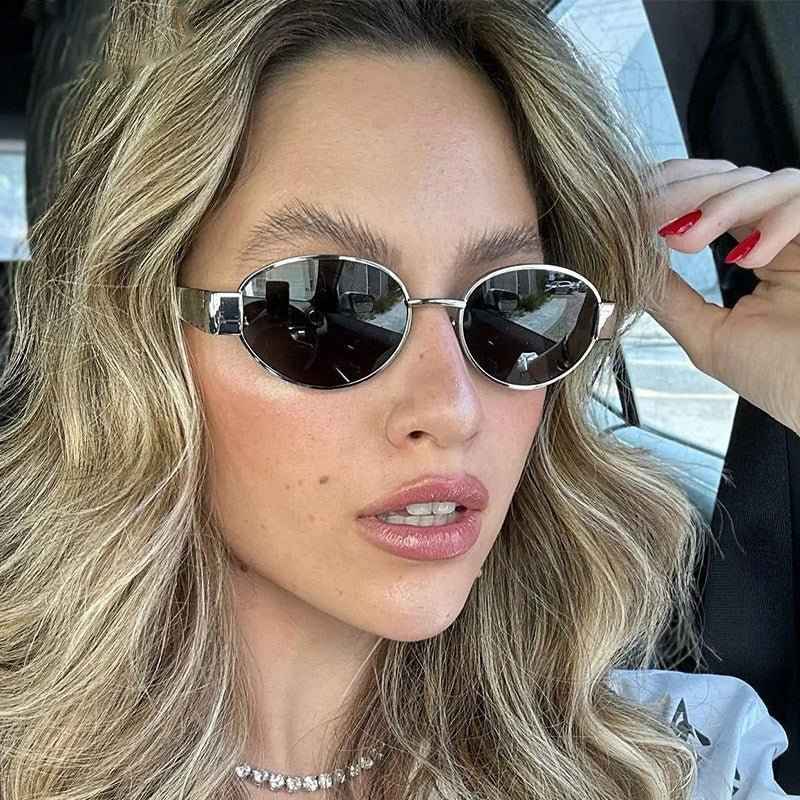 Livia - Lunettes de soleil élégantes ovales à accent argenté