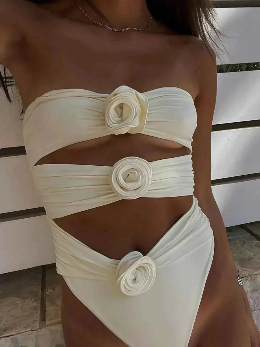 Luna - Femininer Monokini Blumenmuster Bandeau-Style - IdealeKleiden