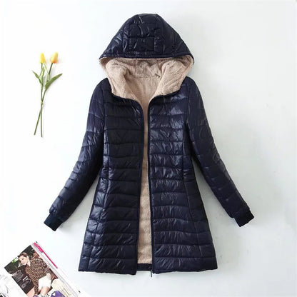 Manteau à capuche femme moderne sportif