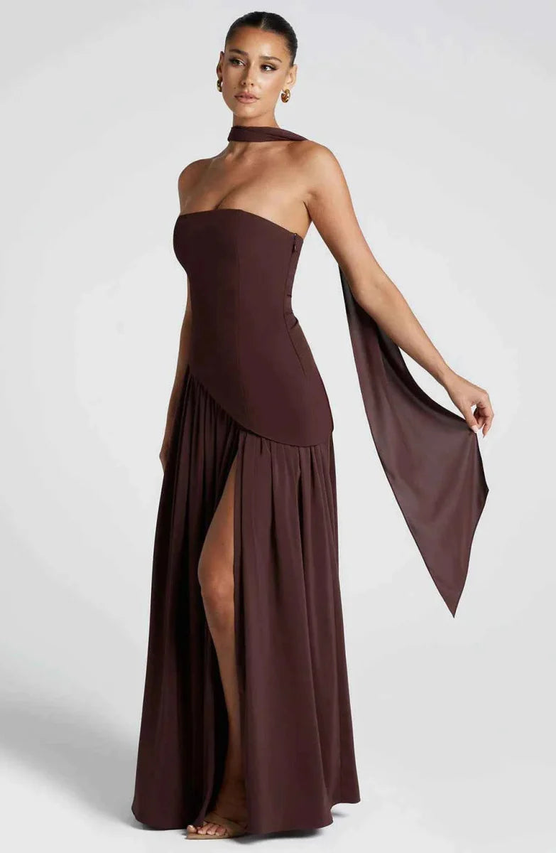Robe longue femme avec fente et tissu plissé