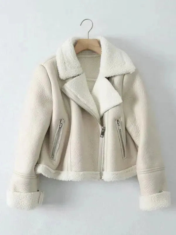 Blouson moto court en cuir fourré pour l'hiver