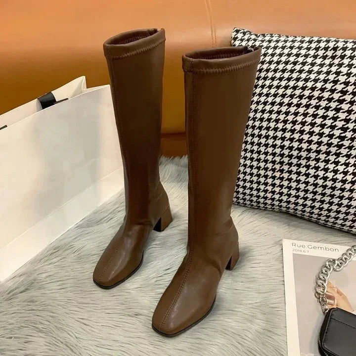 Bottes élégantes à talon carré pour femme