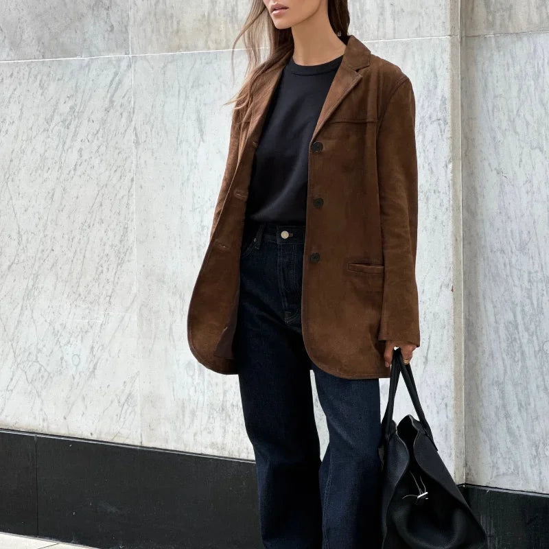 Veste stylée en daim marron pour femme